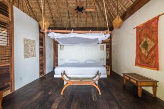 Oceanfront Casa Rhino - Paso Hondo - 3