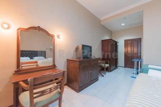 Hotel Ayong Linggarjati Kuningan Mitra RedDoorz - 9