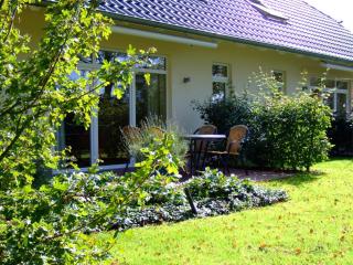 4 Sterne Apartment Dünensand Sauna und Terasse in Südwestlage - Lobbe - 2