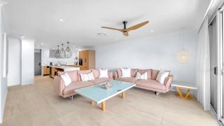 The Elite F208 by HamoRent on Hamilton Island - Hamilton Island - 2