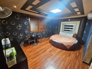 Blue Motel - Busan - 3