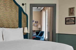 Maxwell Reserve Singapore, Autograph Collection - 7