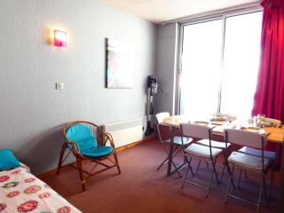 Studio 4 pers avec balcon, ski aux pieds, Aragnouet - 2mn des pistes, ascenseur, casier à ski - FR-1-457-333 - 6