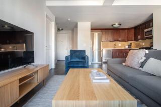 UES 1br w elevator doorman nr museums NYC-1391 - 8