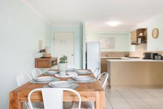 Family Friendly Apartment - 1 Minute Walk To Beach - 9