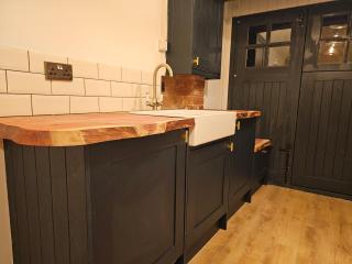 The Little Mews - 3