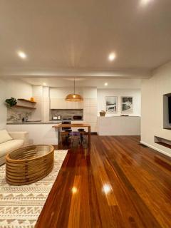 Shed. Holiday Apartment - Nelson Bay - 1