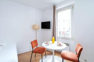 Studio Avenue Philippe Auguste - París - 2