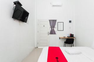 RedDoorz Syariah near RSUD Zainoel Abidin Banda Aceh - Banda Aceh - 6