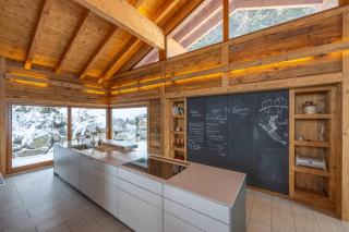Above the Clouds - spacious chalet with great view - 1