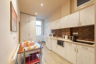 Standard Apartment by Hi5 - Rumbach - Synagogue - 8