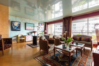 Veeve - The Salon in the Sky - Paris - 8