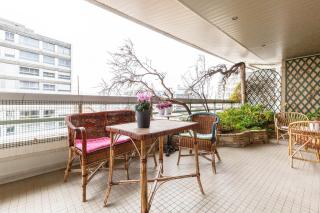 Veeve - The Salon in the Sky - Paris - 6