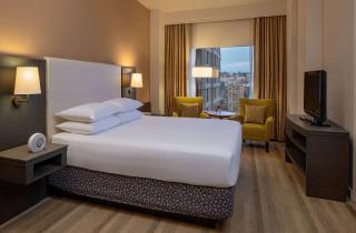 Hyatt at Olive 8 - 3