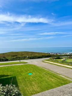 The Surf House (Widemouth Bay) - 4