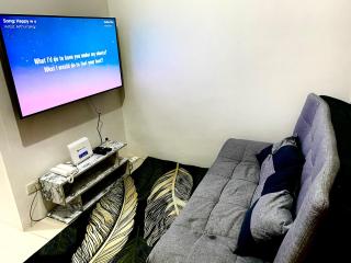 aesthetic suite in edsa smdc fame VERY FAST WIFI - Manila - 7
