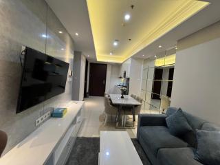 Luxury & Comfy 2+1BR @Kokas - Jacarta - 5