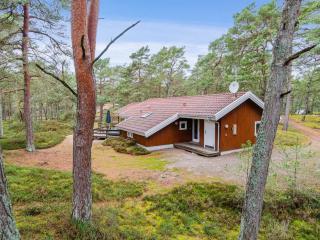 Holiday Home Micaela - 450m from the sea by Interhome - Neksø - 0