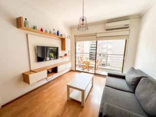 RentUp - Luminoso Depto en Palermo, zona USA Embassy, La Rural - 9