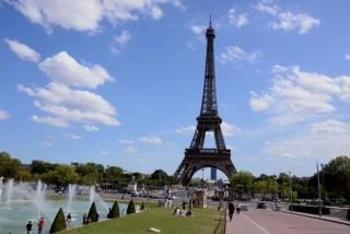 Eiffel Edge Escape 30 m from Eiffel tower - París - 2