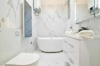 Premium Apartment by Hi5 - 2 bedroom in the center - Budapest - 5