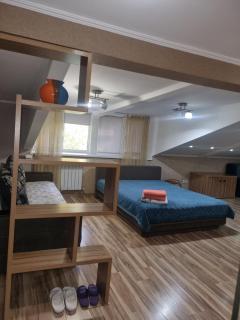 Apartments on Mustafa Ozturk - Almaty - 5