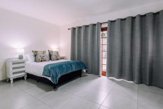 Cornerstone Guesthouse Alk Van Zyl - Panorama - 3