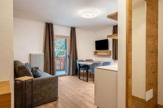 Kamerloy Apartments A - Campitello di Fassa - 9