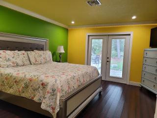 Vacation and party rental - 2