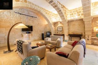 A stunning, townhouse with magnificent pool area by 360 Estates - Żebbuġ - 9