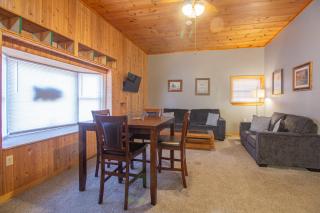Stay In Ohiopyle - closest place to the GAP trail in Ohiopyle, PA, Hot Tub - - 1