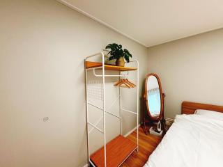 Digital media city 1 stop from Hongdae - 6