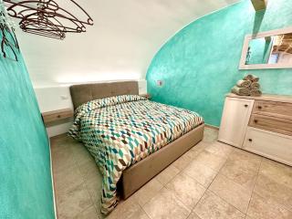 POMA DE CASA - Carrer de Pa i Algua - 7