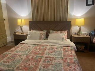 Grey Orchard Homestay - A Family Place - 1