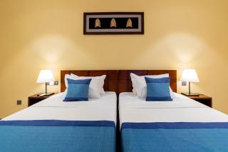 Coastal Villa Mirissa - 4