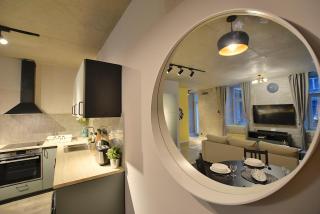 New Faces Design Apartment in Downtown - Budapest - 6