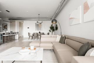 Luxurious Escape - Walk to Empower Field - Tesoro - 8