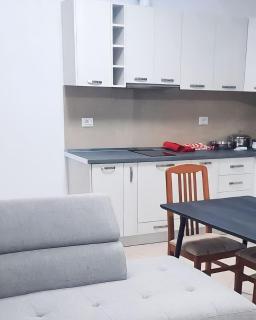 Two-Bedroom Apartment Central - Valona - 3