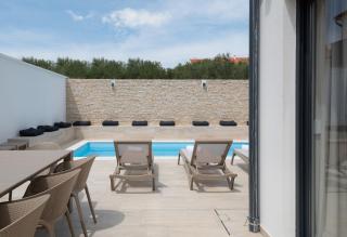 Villa Bellatrix 1 & 2 - two heated pools & jacuzzi - Vrsi - 3
