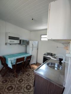 Edicula Central com ac e garagem - Torres - 4
