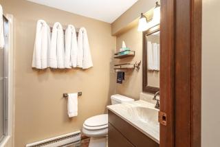 Quiet Home Minutes from Lake Galena & Eagle Ridge - Galena - 6