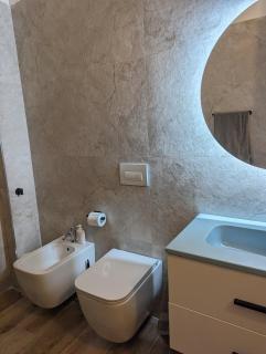 Nuovo e moderno appartamento con vista mare a Uji i Ftohte - posto auto incluso - Valona - 3