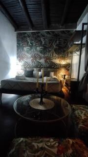 Plebiscito Suite Apartment - Naples - 8