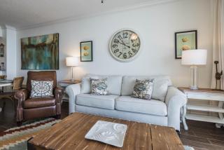 Beach Club - Doral 1503 - DIRECT BEACHFRONT, INCREDIBLE VIEWS, COZY DECOR, TONS OF AMENITIES! - Gulf Highlands - 7