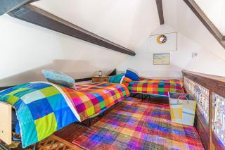 Mayeston Barn Holiday Home - Pembroke Dock - 5