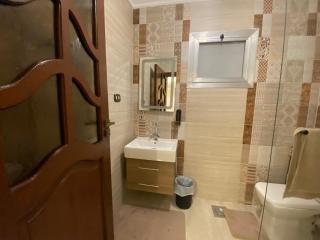 Charming 2BR with Private Garden - 3