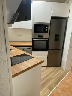 Piso delante de la playa La Pineda con 2 habitaciones - 3