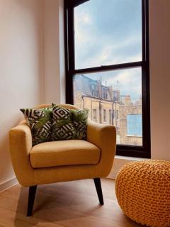 Spacious 3 Bed City Apartment with Terrace - Londra - 0