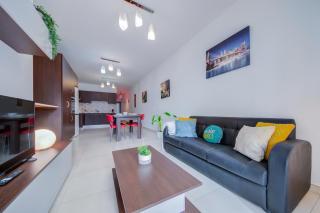 Prime Location, Modern Apartment in St Julian's, Paceville, APT 8 by Vaganza - St Julian's - 1