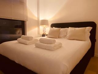 Spacious 3 Bed City Apartment with Terrace - Londra - 5